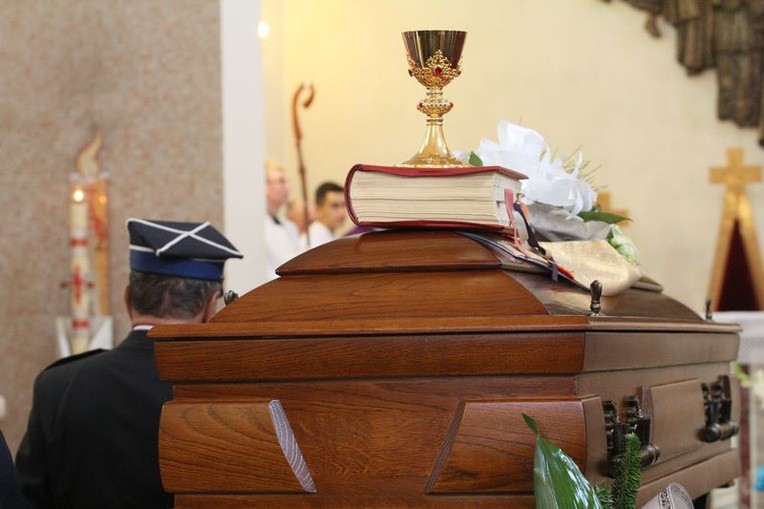 Pogrzeb ks. Mariana Dwornickiego