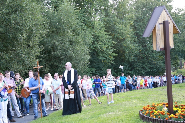 Droga Krzyżowa w Jamnicy