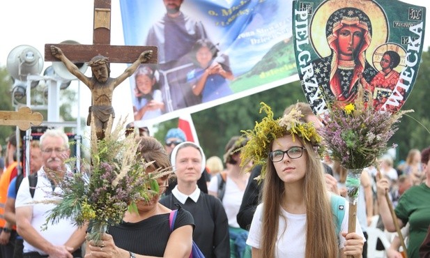 Żywieccy pielgrzymi dotarli po 7 dniach marszu na Jasną Górę