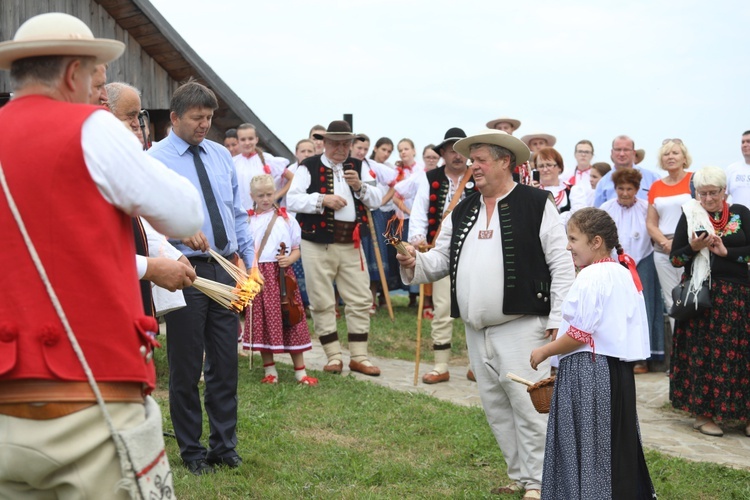 Karpacka watra na Złotym Groniu w Istebnej