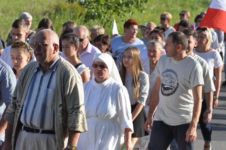 Droga Krzyżowa na Kożuch