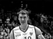 Prezydent odznaczył pośmiertnie legendę polskiej koszykówki