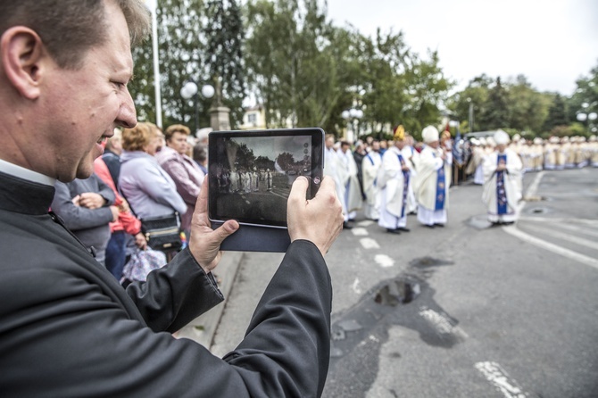 Powitanie cudownego wizerunku w Radzyminie - cz. 1