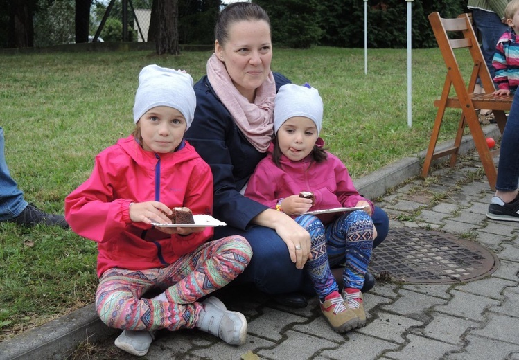 Festyn parafialny na Złotych Łanach