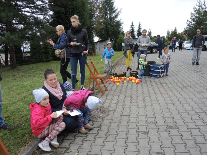 Festyn parafialny na Złotych Łanach