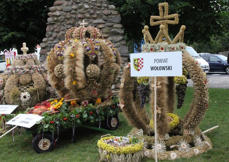 Wojewódzkie dożynki w Urazie