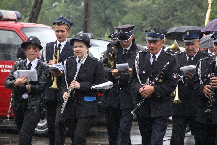 Uroczystość w Maszkienicach