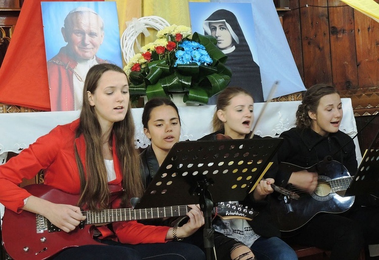 Promocja książki "Światowe Dni Młodzieży w Juszczynie"