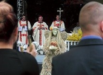 Dla ludzi żyjących z roli święto plonów jest nie tylko tradycją, ale realną okazją do dziękczynienia.