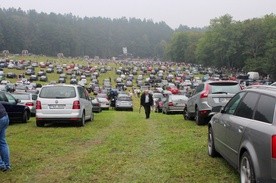 Dojazd na uroczystości do Gietrzwałdu