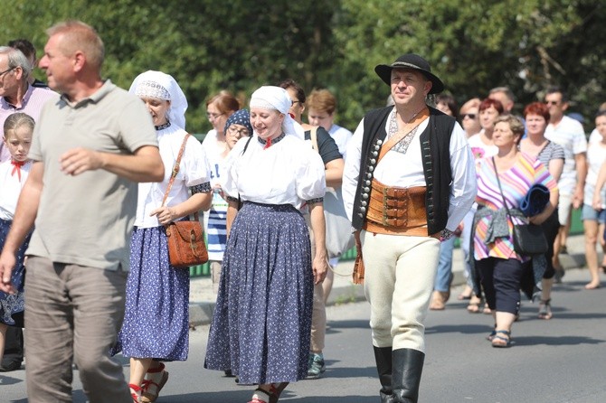 Korowód górali karpackich przez Istebną - 2017