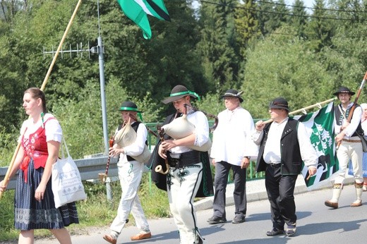 Korowód górali karpackich przez Istebną - 2017