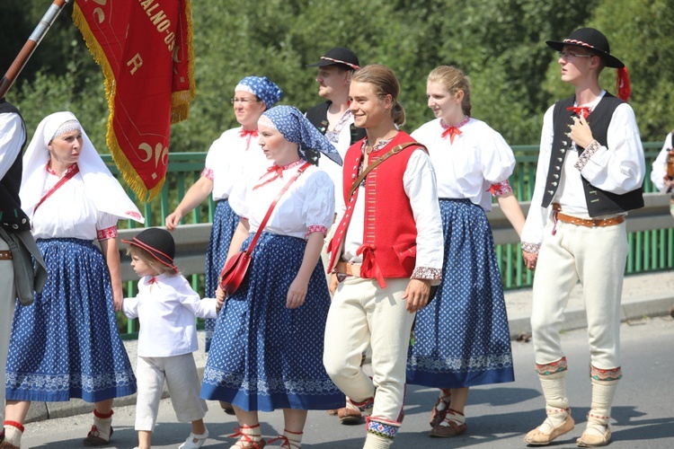 Korowód górali karpackich przez Istebną - 2017