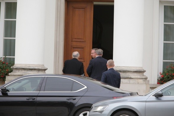 Zakończyło się spotkanie prezydenta z prezesem PiS