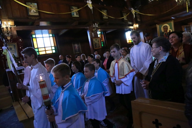 MB Częstochowska w kościele w Ostrowie