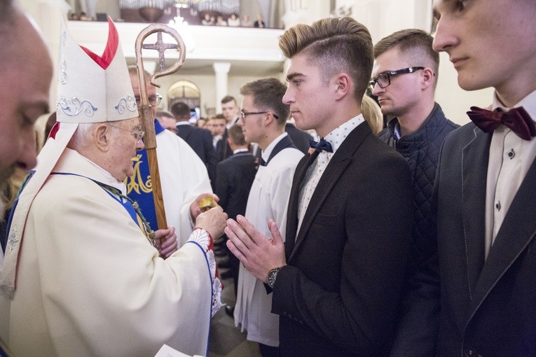 Bierzmowanie w Dąbrówce, cz. 2