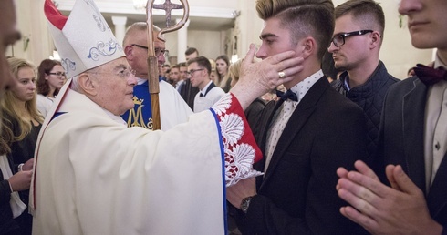 Bierzmowanie w Dąbrówce, cz. 2