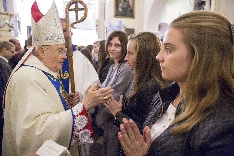 Bierzmowanie w Dąbrówce, cz. 3