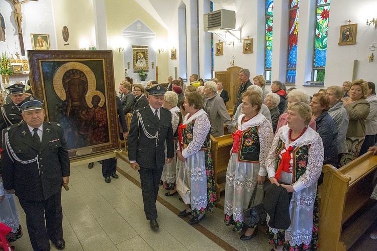 Mała Jasna Góra w Woli Rasztowskiej