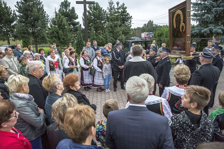 Mała Jasna Góra w Woli Rasztowskiej