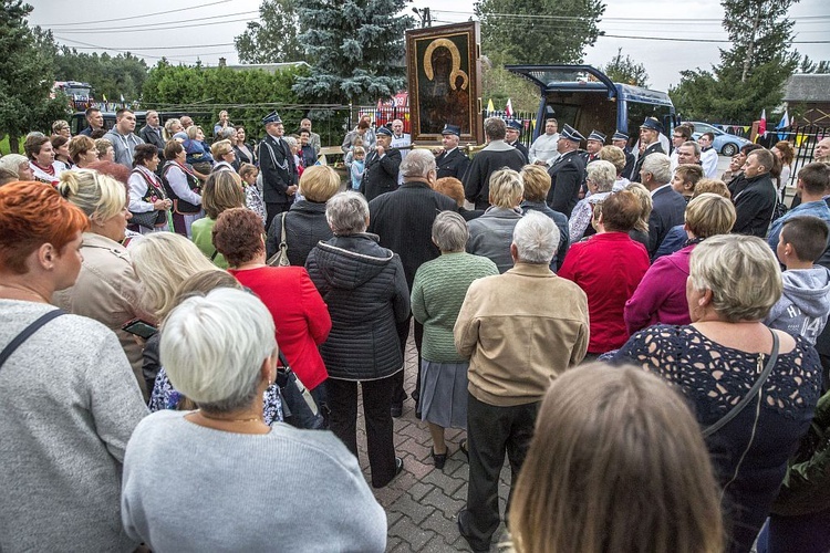 Mała Jasna Góra w Woli Rasztowskiej