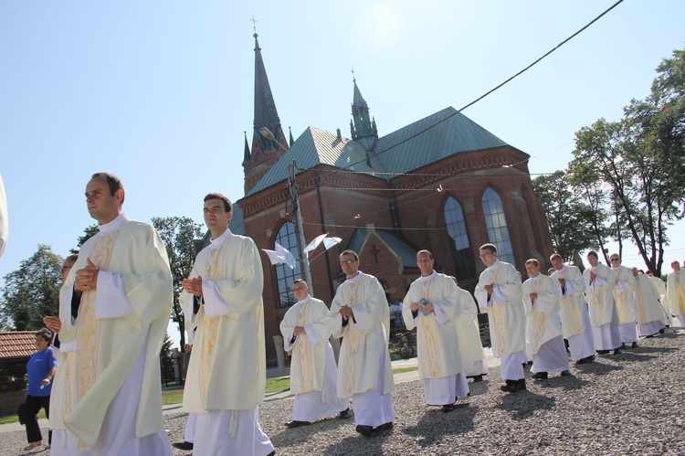 Procesja do ołtarza