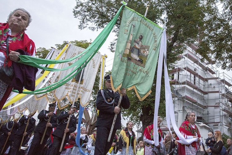 Dąbrówka. Powitanie jasngórskiej ikony