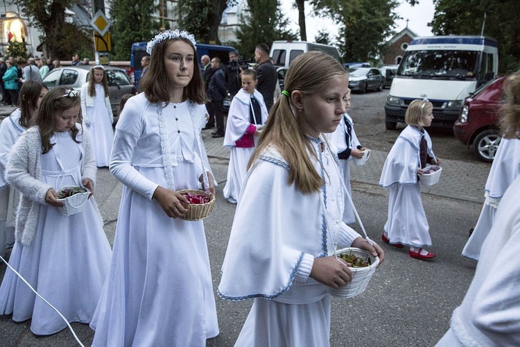 Dąbrówka. Powitanie jasngórskiej ikony