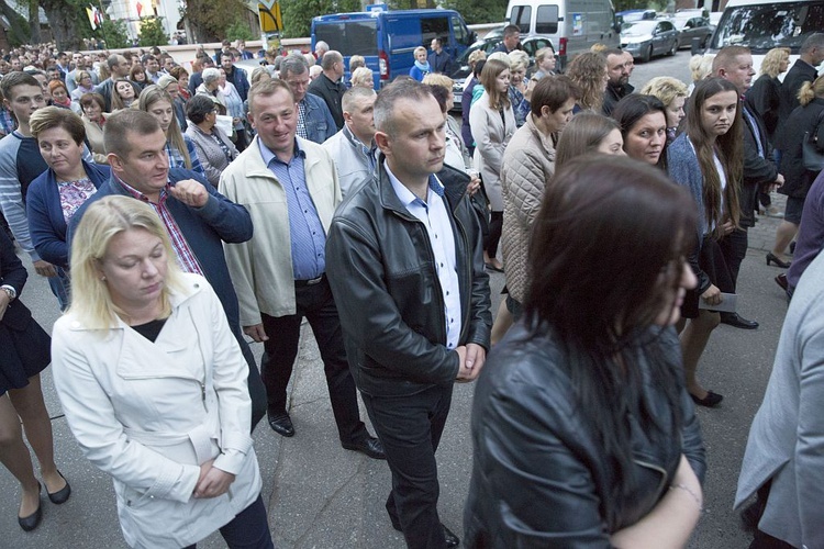 Dąbrówka. Powitanie jasngórskiej ikony