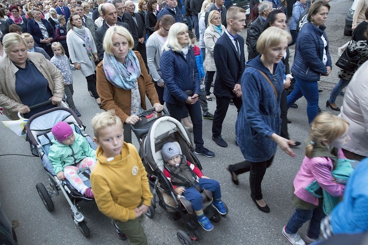 Dąbrówka. Powitanie jasngórskiej ikony