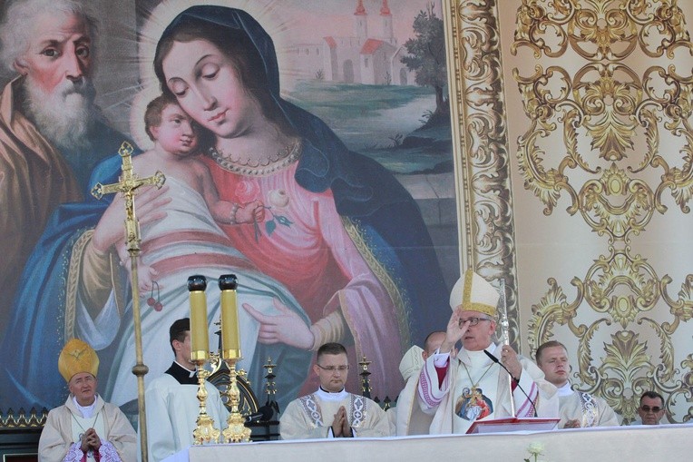 Akt zawierzenia i błogosławieństwo