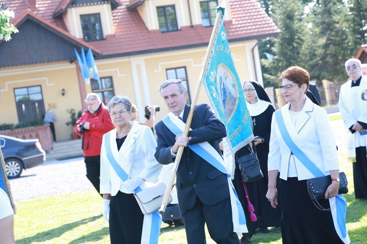 Procesja z obrazem na plac koronacyjny