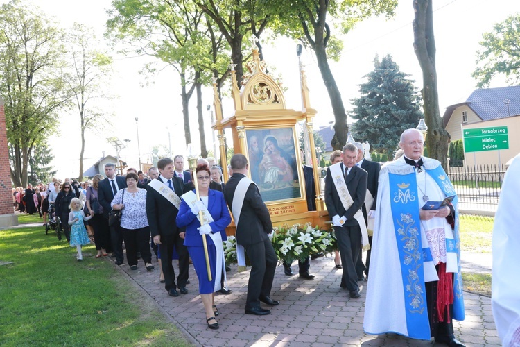 Procesja z obrazem na plac koronacyjny