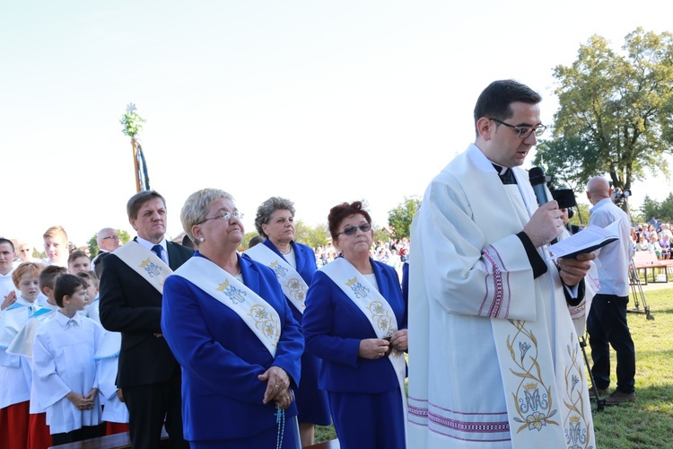 Oczekiwanie na koronację i czuwanie