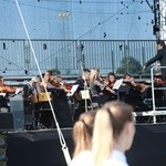 Oczekiwanie na koronację i czuwanie