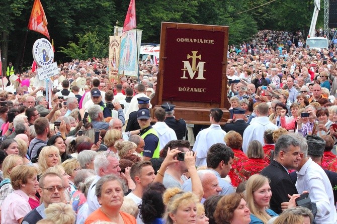 Główne uroczystości 140. rocznicy objawień maryjnych w Gietrzwałdzie