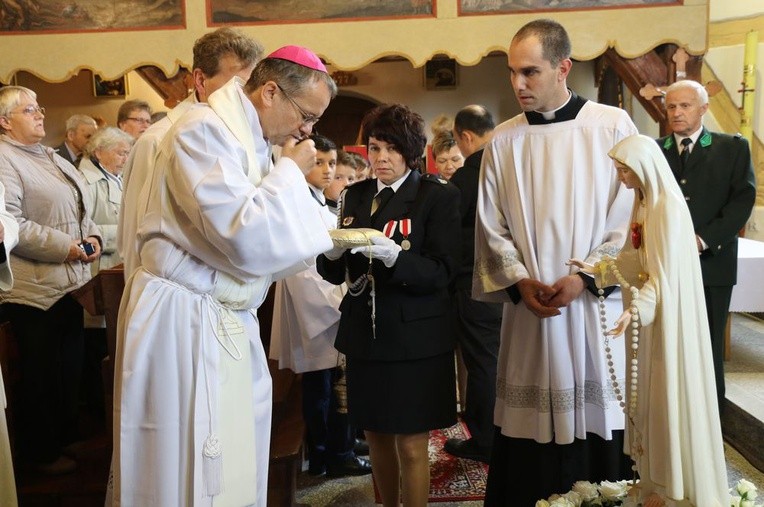 Papieska Figura MB Fatimskiej