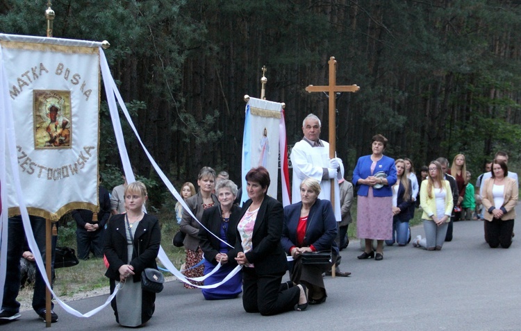 Mostówka na kolanach