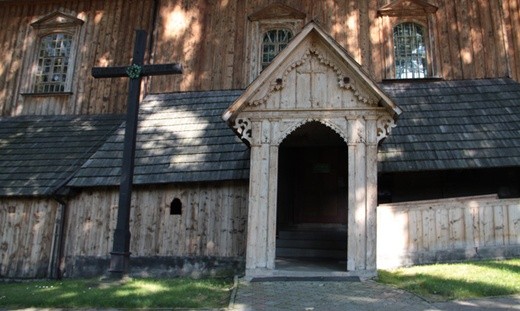 Starowiejska świątynia