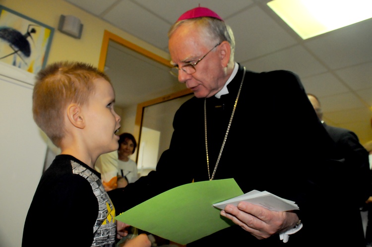 Abp Marek Jędraszewski w USD w Prokocimiu