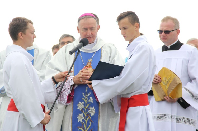 Uroczystość w Czarnym Potoku