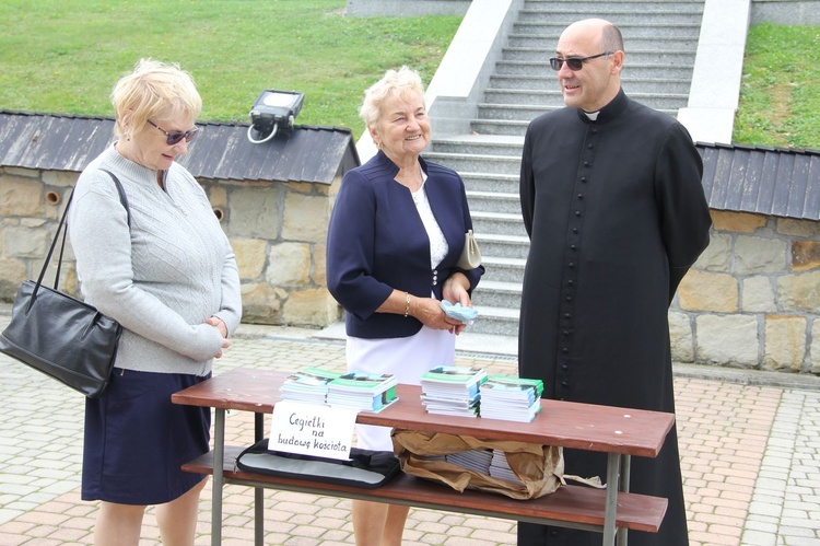 Uroczystość w Czarnym Potoku