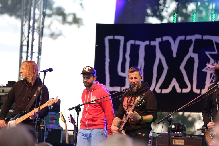 Koncert zespołu "Luxtorpeda"