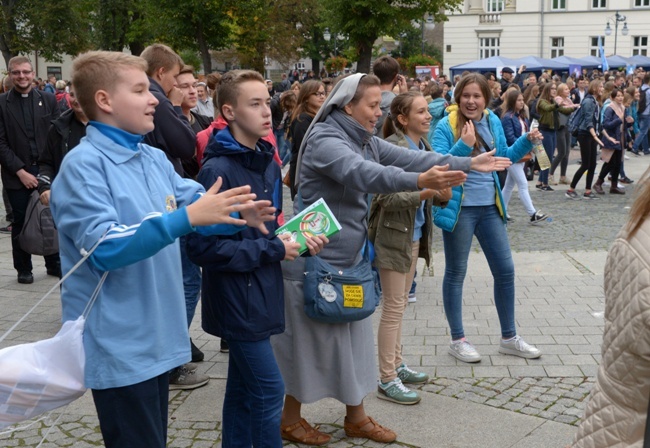 Apel Młodych w Radomiu