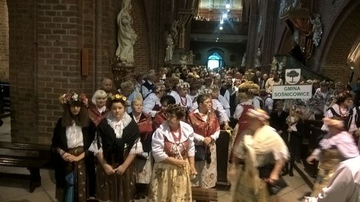 Dożynki diecezjalne w Rudach cz. 1