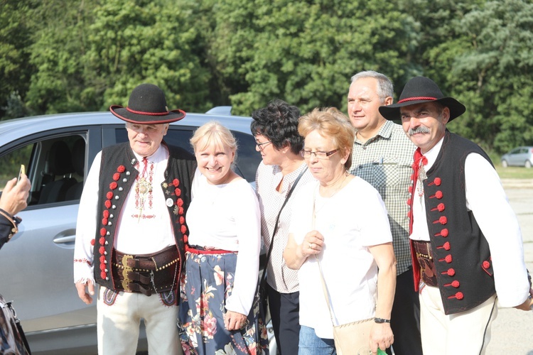 Na polanie śmierci żołnierzy "Bartka" w Starym Grodkowie - 2017