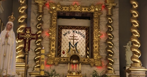 Dziękowano Maryi za opiekę