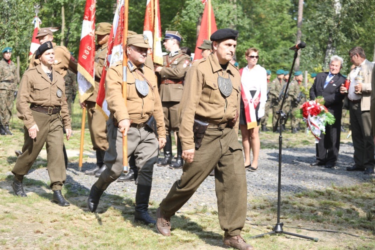 Na polanie śmierci żołnierzy "Bartka" w Starym Grodkowie - 2017