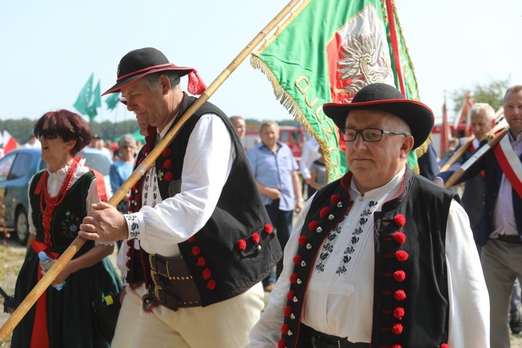 Na polanie śmierci żołnierzy "Bartka" w Starym Grodkowie - 2017