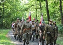 Na polanie śmierci żołnierzy "Bartka" w Starym Grodkowie - 2017